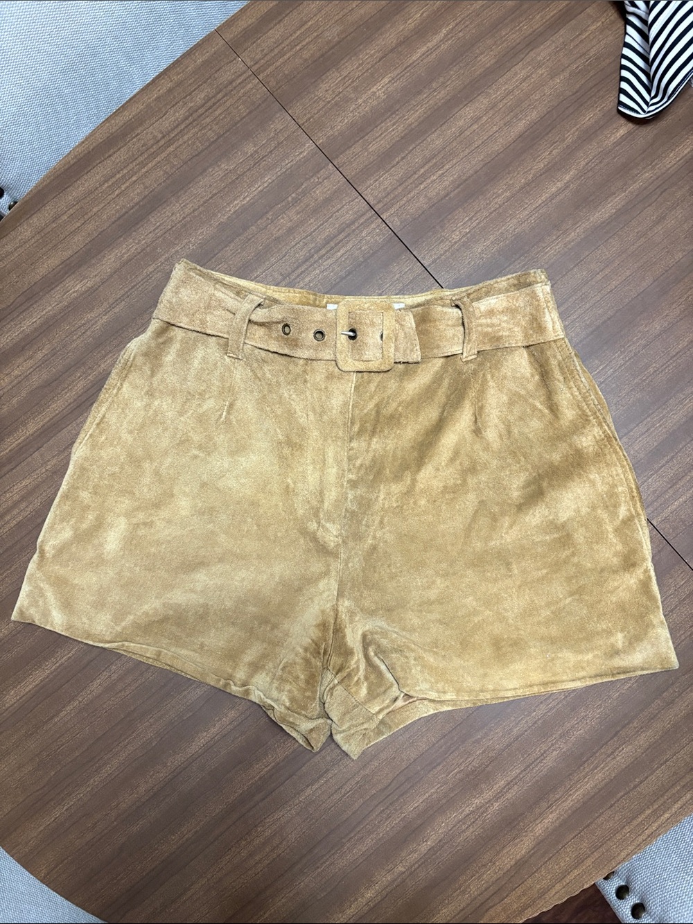 Pelletterie Suede Belted Shorts in Tan